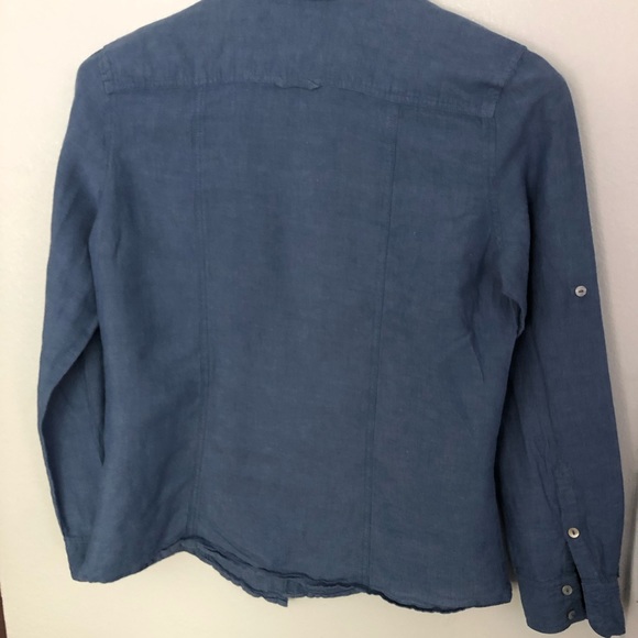 Max Studio Blue Denim shirt Size (M) - Picture 2 of 3